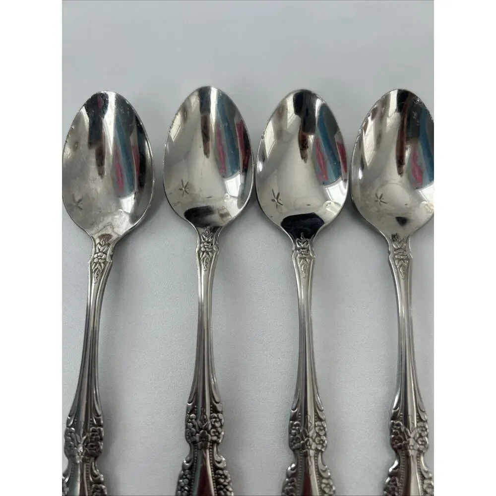 Vtg Raphael Distinction Deluxe Oneida Set Of 4 Teaspoons 6” Stainless Flatware